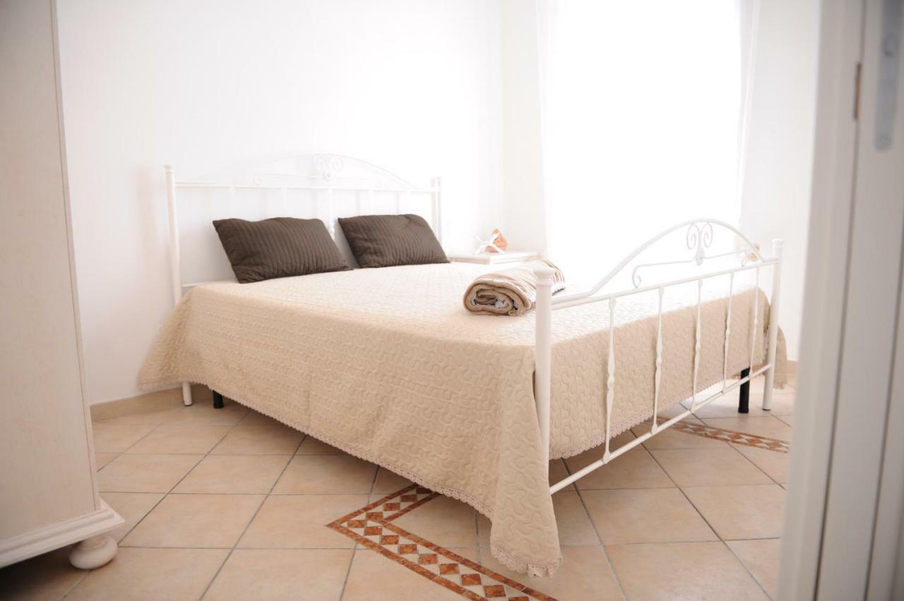 Dimora Pace - Apulianstay Group Monopoli Extérieur photo